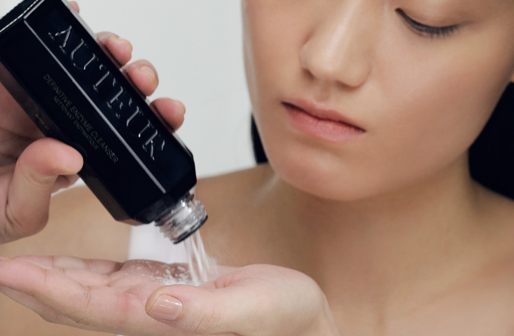 A Skincare Regime for Oily Skin: Hydrate, Oxygenate, Rejuvenate