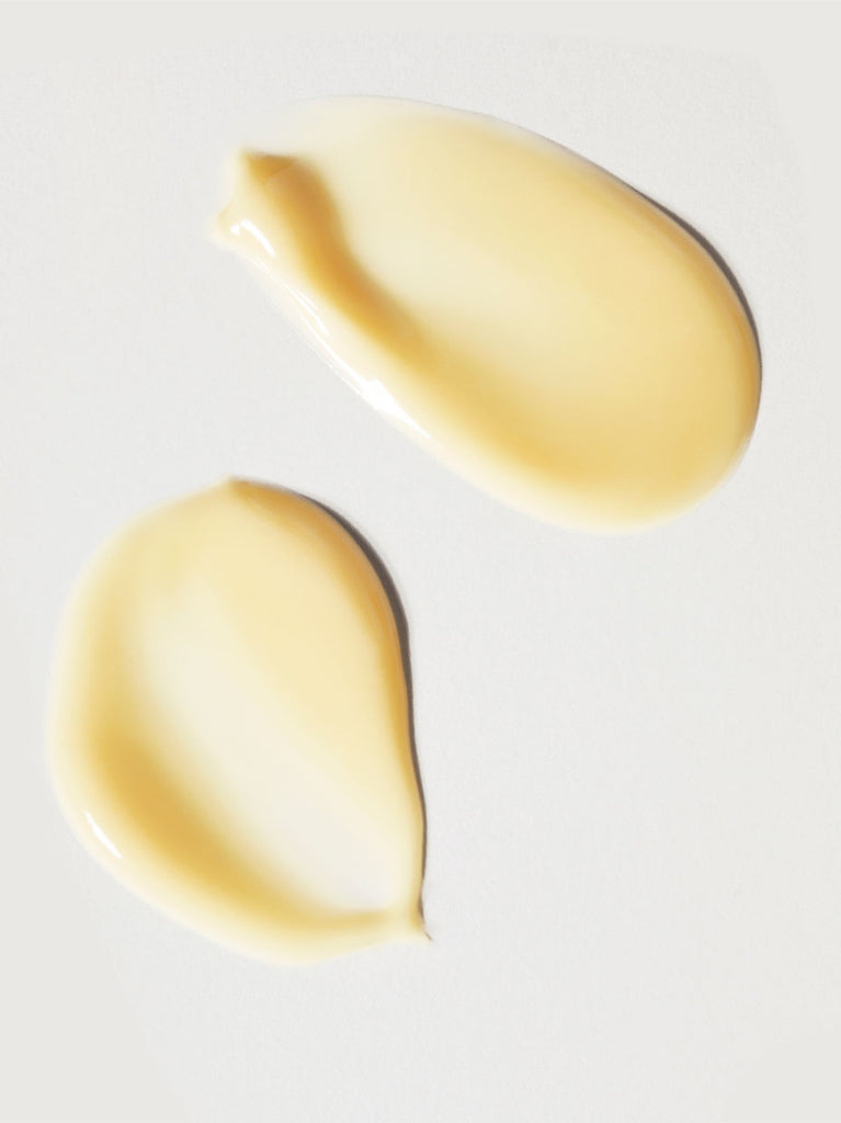 AUTEUR Definitive Retinol Serum, encapsulated retinol texture